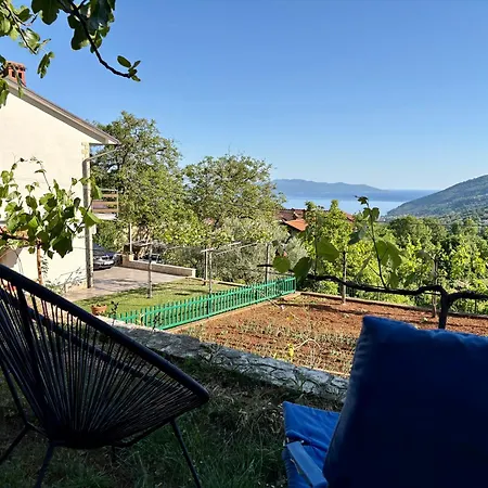 Apartment Mediterranean Family With Garden, Sea & Mountain View *